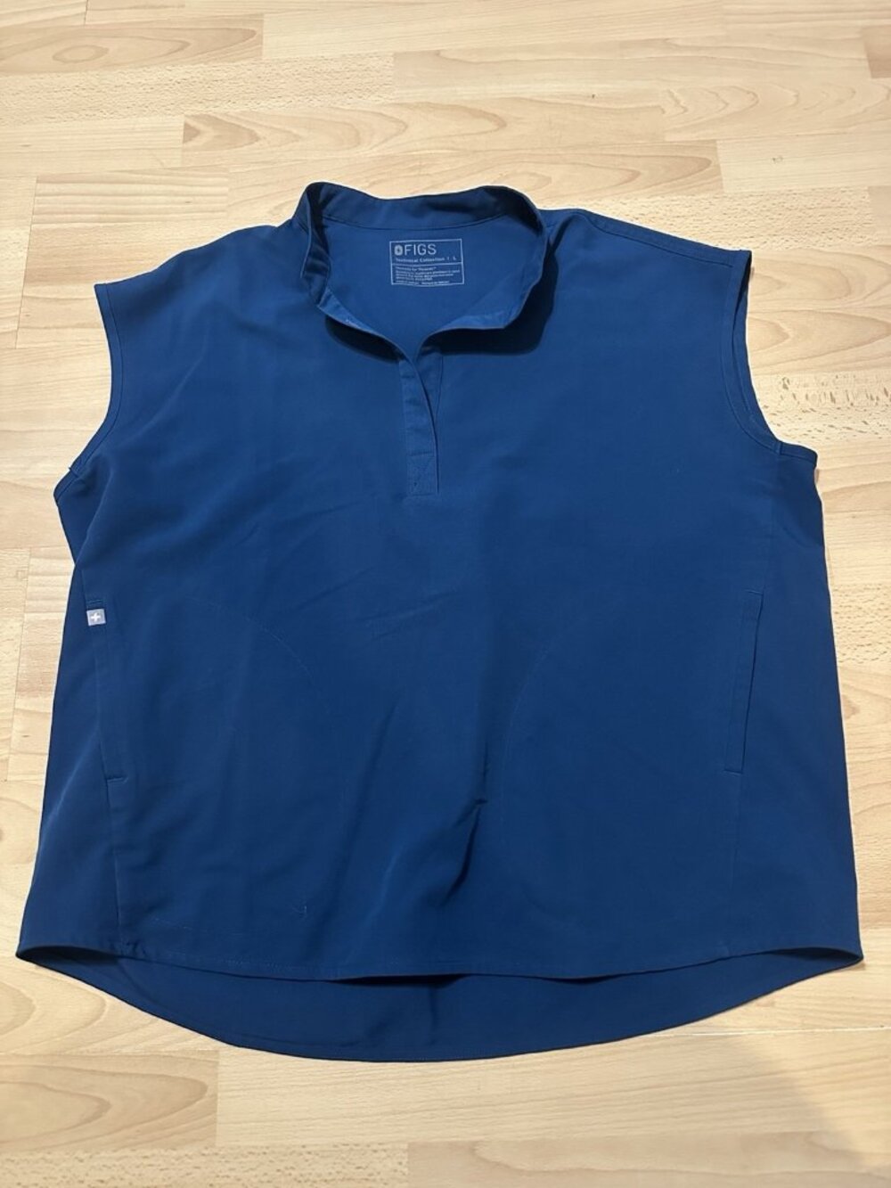 FIGS Women’s Blue Scrub Set Top L & Pants XXL  Rafaela and Zamora